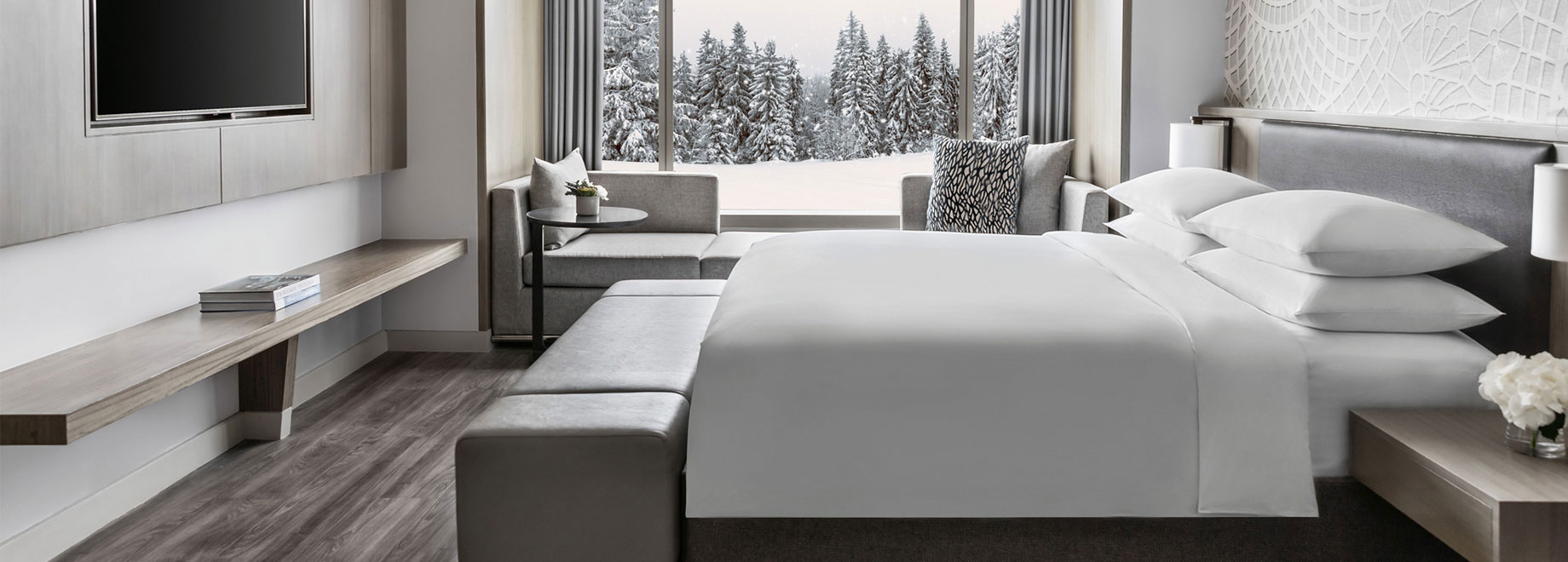 Buy Luxury Hotel Bedding from Marriott Hotels - Ice Ball Press