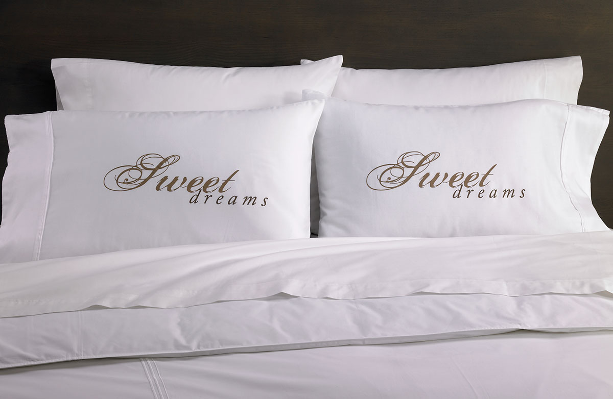 https://canada.shopmarriott.com/images/products/v2/xlrg/Marriott-sweet-dreams-pillowcases-MAR-105-SD-SQ_xlrg.jpg